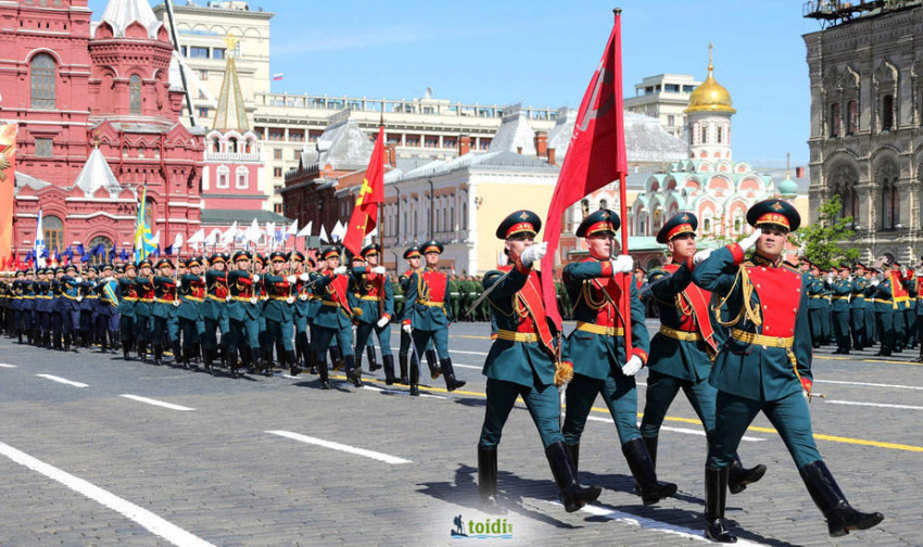 Quảng Trường Đỏ Moscow – Lý giải Tên Gọi & Kinh nghiệm Du lịch