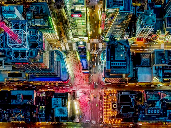 New York và Los Angeles rực rỡ sắc màu nhìn từ trên cao