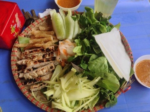 10 quán nem nướng Nha Trang ngon nhất ở Hà Nội