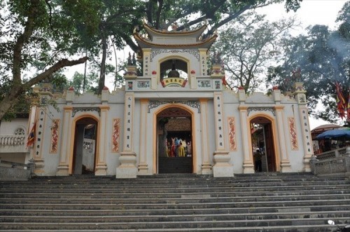 10 đền chùa linh thiêng nhất việt nam