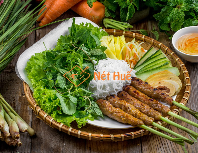 10  địa chỉ thưởng thức ẩm thực truyền thống tuyệt vời nhất Hà Nội