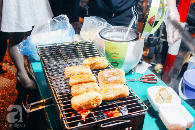 Chấm điểm chuối bọc nếp nướng – món ăn đường phố Sài Gòn “ngon nhất thế giới” vừa có mặt ở Hà Nội