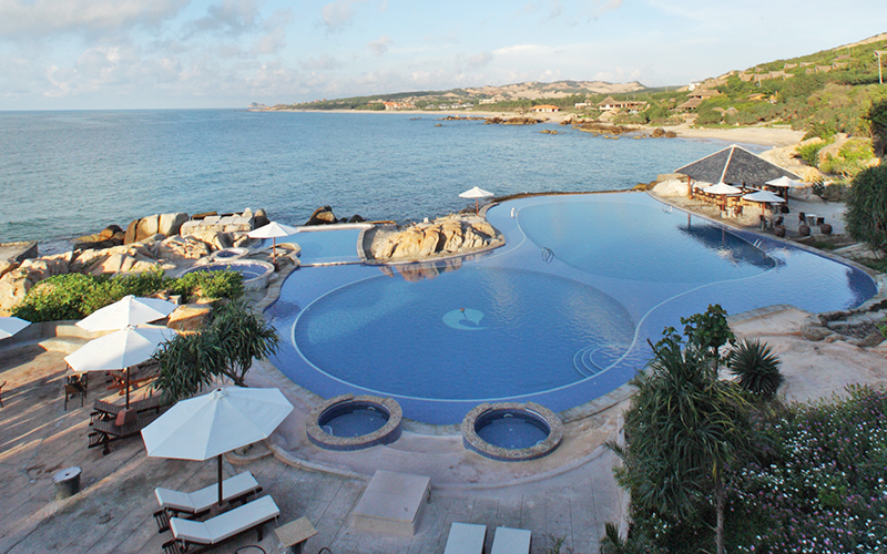khách sạn, resort phan thiet, rock water bay, top resort phan thiết có view biển hải đăng kê gà cực đẹp