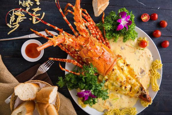 8  nhà hàng hải sản ngon nổi tiếng nhất ở hà nội