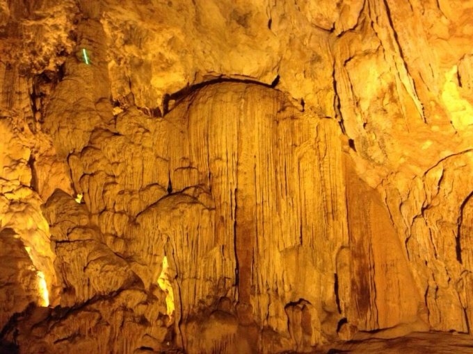 động ngườm ngao, ngườm ngao – một trong những hang động đẹp nhất việt nam