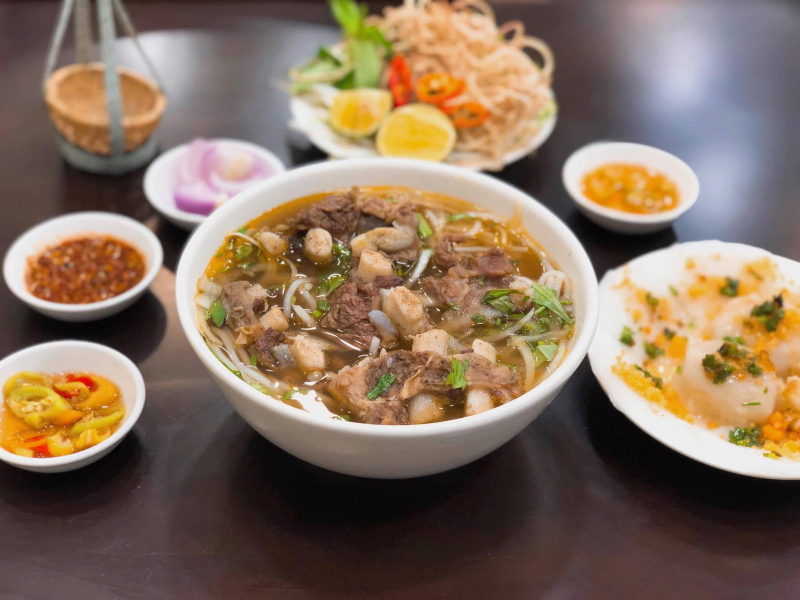 8  quán bún bò ngon ở quận 8, tp.hcm