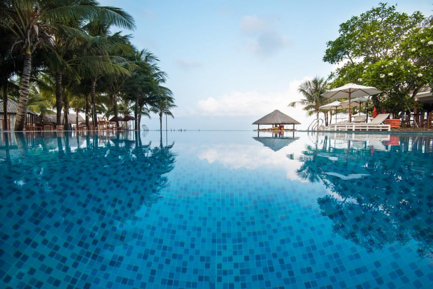 Nghỉ ngơi “phủ phê” tại 4 resort Phú Quốc view bao sang, ở đáng đồng tiền