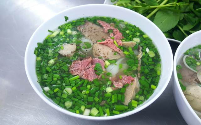 8  quán phở ngon ở quận 4, tp.hcm