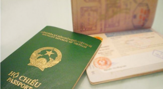Mất hộ chiếu khi đi du lịch thì phải làm sao?
