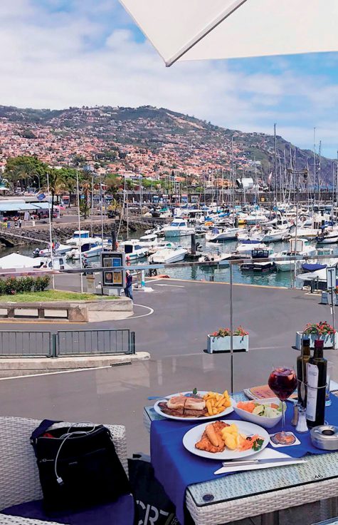 Du lịch Madeira: Tìm về quê hương của Cristiano Ronaldo