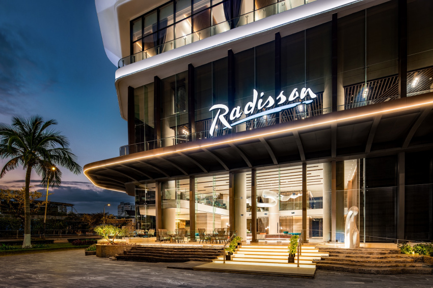 Combo khách sạn Radisson Đà Nẵng 5 sao mới khai trương giá cực sốc