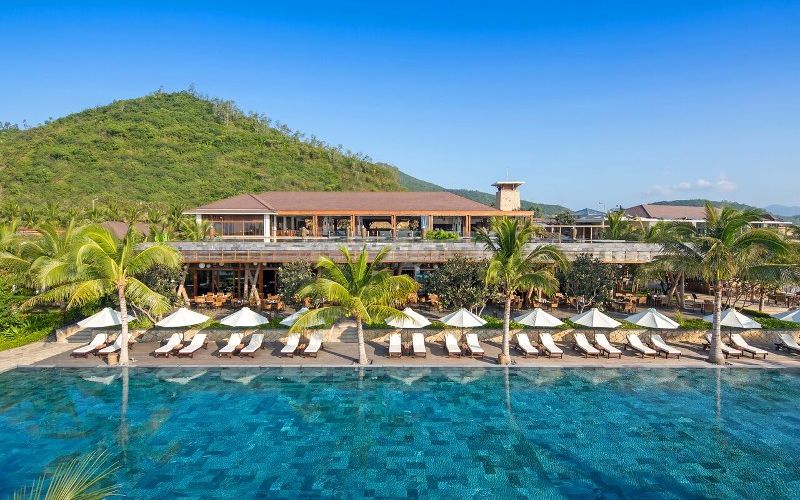 Top 8 khách sạn/ resort Nha Trang lý tưởng từ bình dân đến cao cấp thích hợp du lịch lễ 2/9