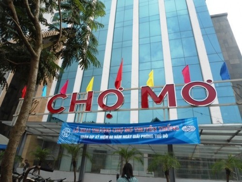12 khu chợ nổi tiếng nhất Hà Nội