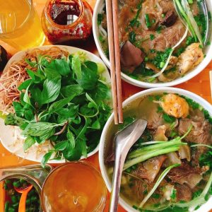Khám phá ẩm thực đường Nguyễn Tri Phương, Quận 10, Tp. HCM