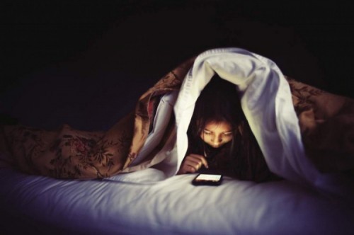10 thói quen ngủ không tốt cho sức khỏe bạn cần chú ý