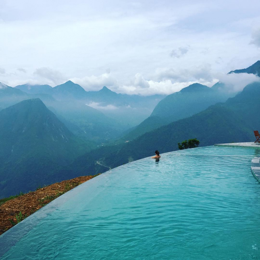 Đi ngay kẻo lỡ 4 hồ bơi “vờn mây” đẹp nhất Việt Nam này để không phải hối tiếc cả mùa hè