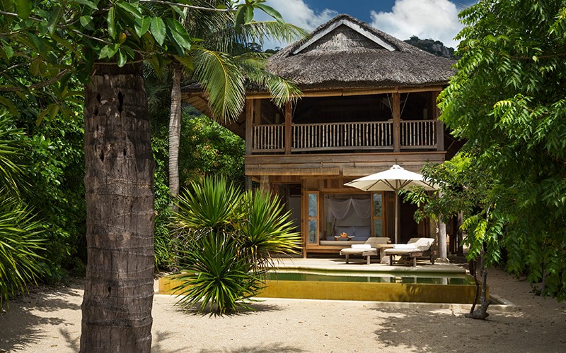Cả thế giới bỗng chốc thu bé lại vừa bằng top 7 resort “siêu lãng mạn”, cực lung linh lộng lẫy tại Việt Nam