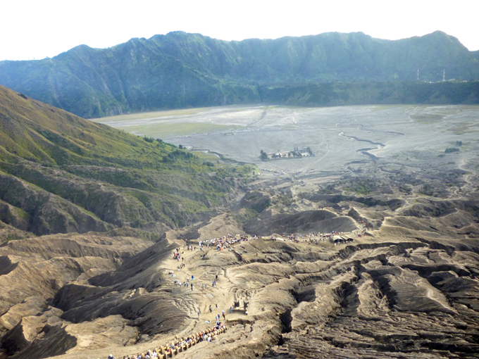 du lịch indonesia, điểm đến, núi lửa indonesia, hành trình chinh phục ngọn núi lửa thần tiên ở indonesia