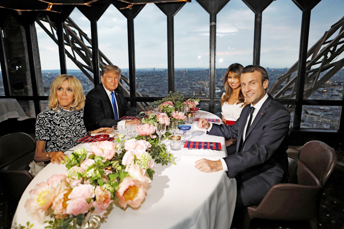 Nhà hàng lãng mạn trên tháp Eiffel nơi vợ chồng Tổng thống Trump dùng bữa