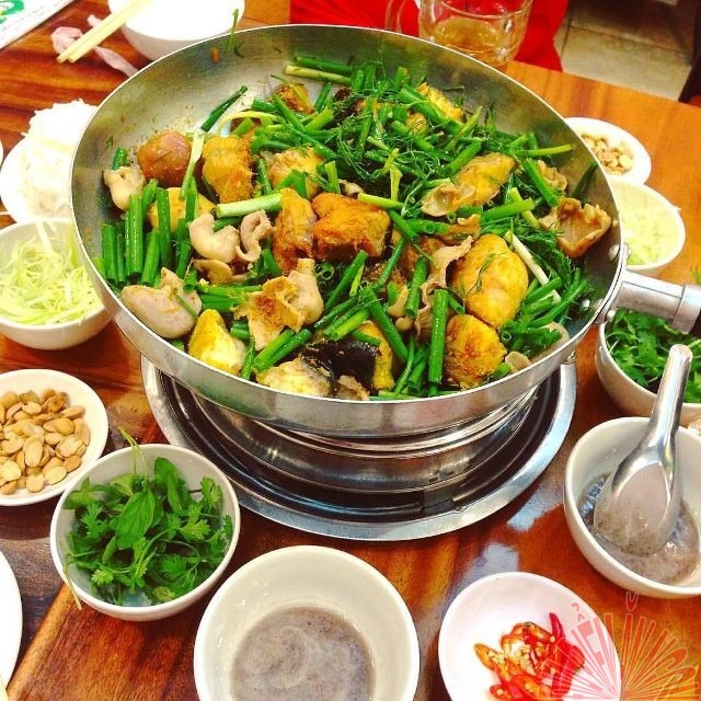 Top 10 địa chỉ bán chả cá ngon nhất tại Hà Nội
