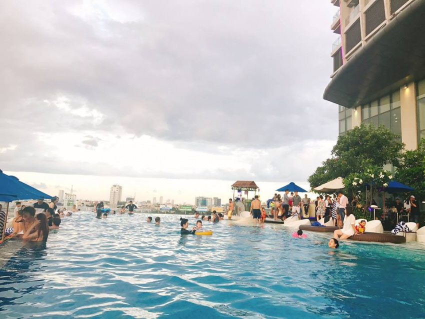 điểm đến, khách sạn, novotel danang premier han river, pool party, xõa và quẩy hết mình với pool party – tiệc hè sôi động bên hồ bơi ngoài trời trên cao max chất, chỉ 100k