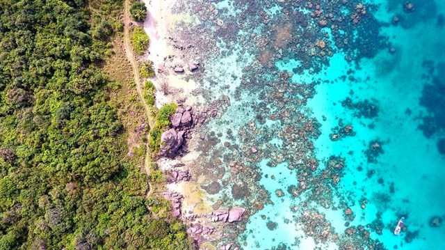 Phát hiện mới: Hoang đảo “đại dương cạn” đẹp choáng váng ở Phú Quốc