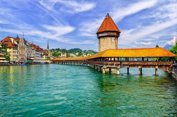 20  địa điểm du lịch đẹp và nổi tiếng nhất Thụy Sĩ