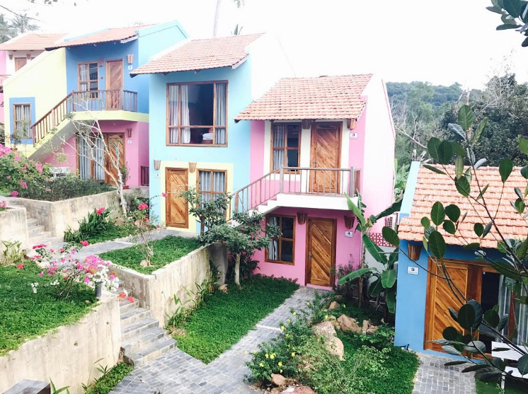Trật nhịp với “ngôi làng sắc màu” đẹp hơn cổ tích ẩn mình trên đảo ngọc Phú Quốc