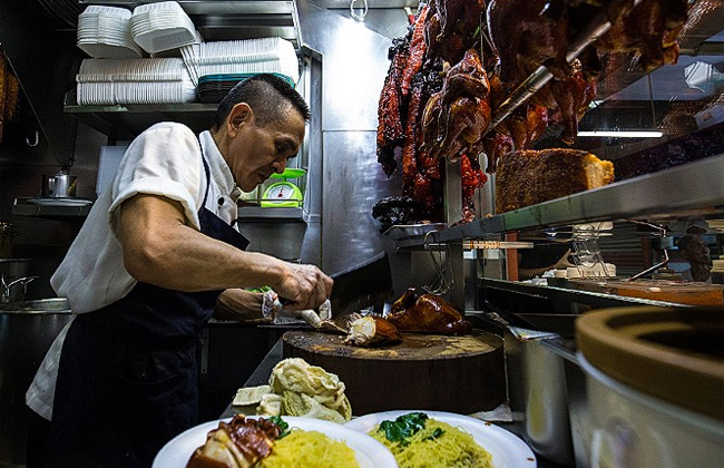 ăn uống, du lịch singapore, nhà hàng, hai địa chỉ mì gà sốt tương ‘sao michelin’ rẻ nhất thế giới ở singapore