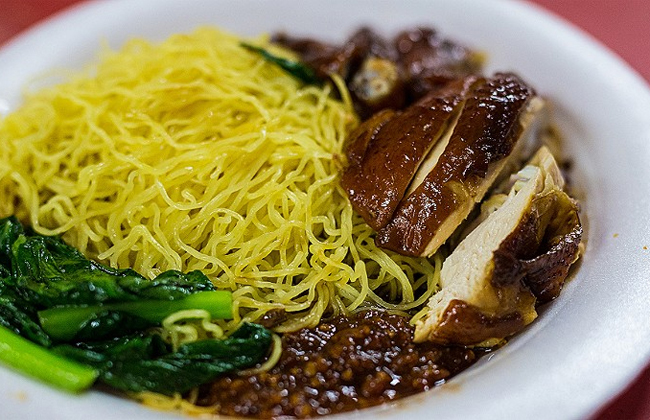 ăn uống, du lịch singapore, nhà hàng, hai địa chỉ mì gà sốt tương ‘sao michelin’ rẻ nhất thế giới ở singapore