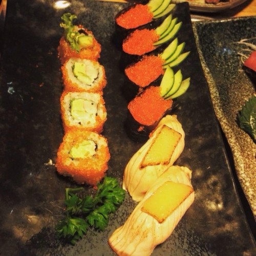 10 quán sushi đậm chất nhật bản ngon và rẻ nhất ở ngay hà nội