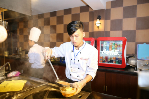 ăn uống, nhà hàng, không gian ẩm thực ngũ hành mới lạ cho du khách tại đà nẵng