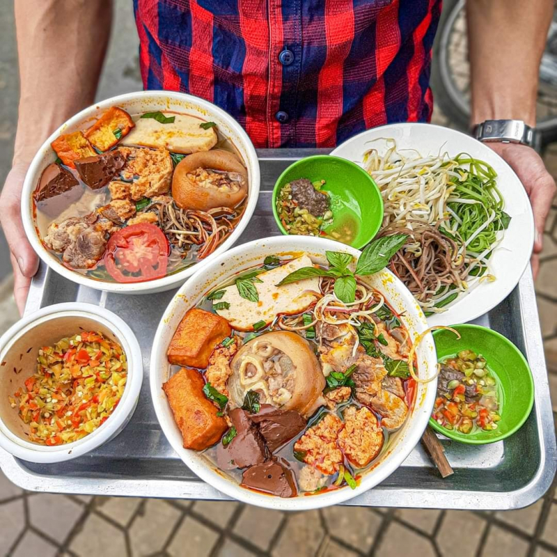 8  quán bún riêu ngon nhất ở cần thơ