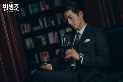 10 Bộ phim Hàn Quốc hay nhất về chủ đề luật sư