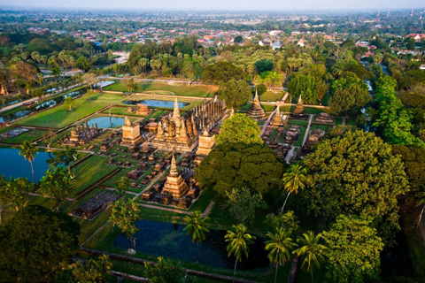 ayutthaya, chùa doi suthep, chùa wat prakeaw, du lịch hè, điểm đến, làng ô bo sang, quần đảo similan, sông chao phraya, du lịch thái lan mùa hè với 10 điểm đến hấp dẫn