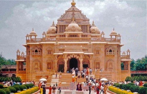 10 ngôi đền nổi tiếng nhất trên thế giới