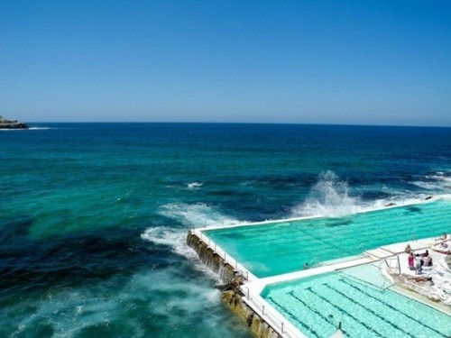 10 bể bơi độc đáo nhất thế giới