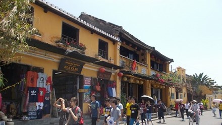 Du lịch Quảng Nam đầu năm tăng gần 50% khách tham quan lưu trú