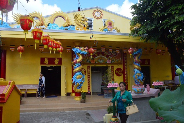 Ngôi chùa “độc nhất vô nhị ở Việt Nam” có những ngọn nến 50 năm chưa tắt