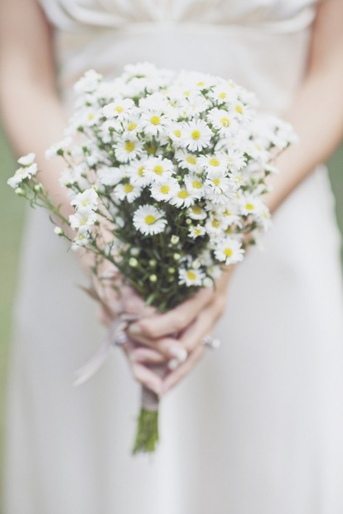 7 Kiểu hoa cầm tay cô dâu