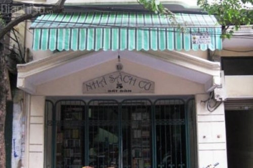 10 Cửa hàng sách cũ lớn nhất Hà Nội