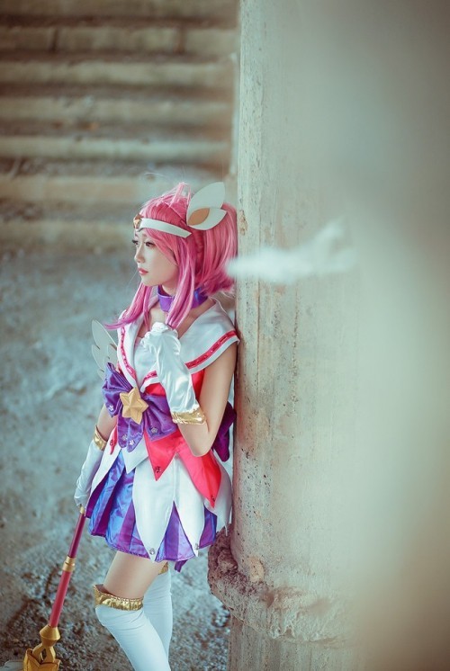 10 tạo hình cosplay đẹp nhất của game liên minh huyền thoại