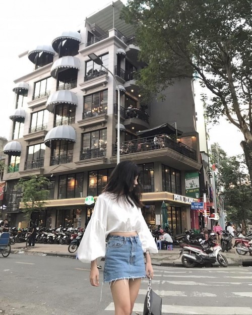 6 Shop bán chân váy trendy đẹp nhất cho nàng dạo phố ở TP Hồ Chí Minh