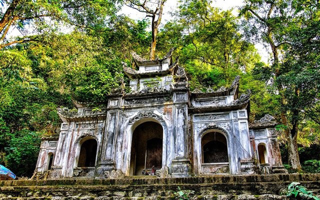 Tour du lịch Thanh Hóa: Khám phá ngôi chùa Cô Tiên linh thiêng