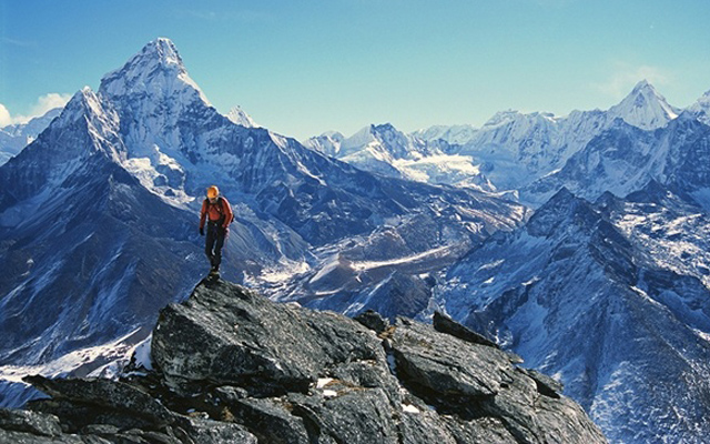 Khám phá đỉnh núi cao nhất thế giới Everest dành cho người mới