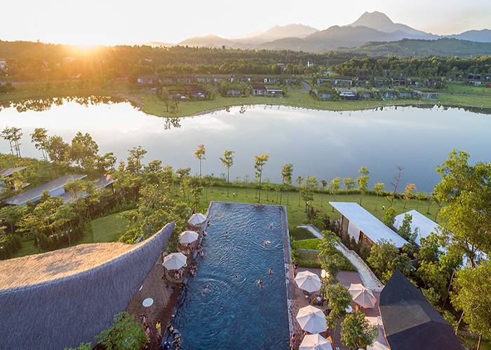 6 Resort Gần Hà Nội Có Bể Bơi, Decor Đẹp “Vạn Người Mê”