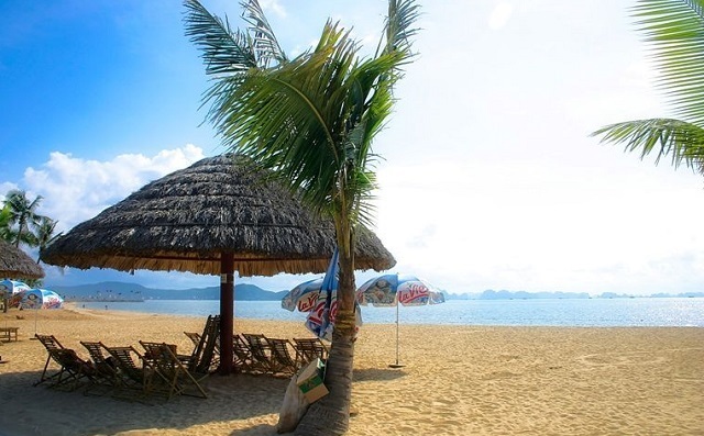 Chiêm ngưỡng vẻ đẹp ấn tượng của bãi biển Tuần Châu