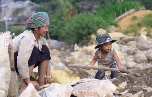 12 bài thơ lục bát hay về cha mẹ