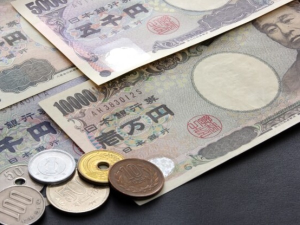 Có cần đổi tiền khi du lịch Nhật Bản không?