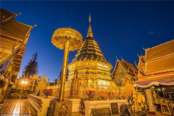 chùa hà nội, chùa việt nam, chùa trấn quốc nằm trong top những ngôi chùa đẹp nhất thế giới